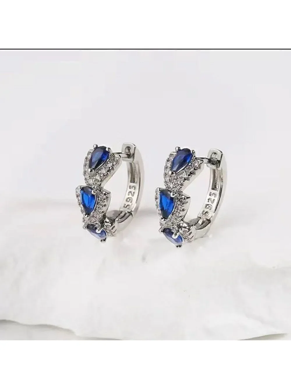 N/A huggie earrings